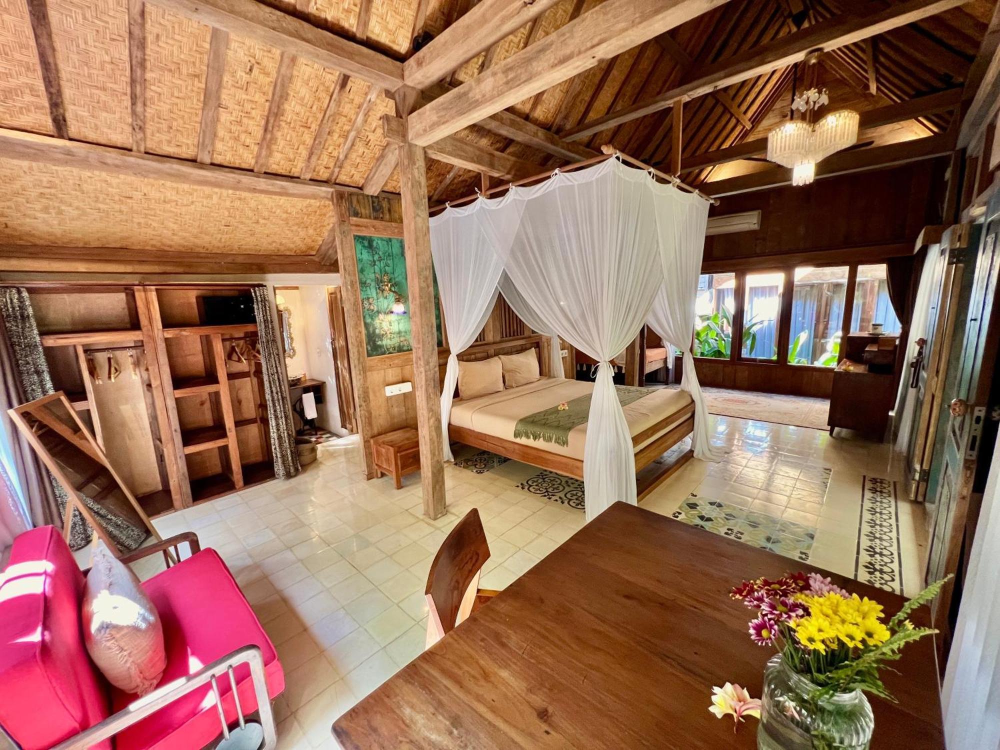 Umakayu Joglo Villa Canggu - Boutique Hotel Ngoại thất bức ảnh