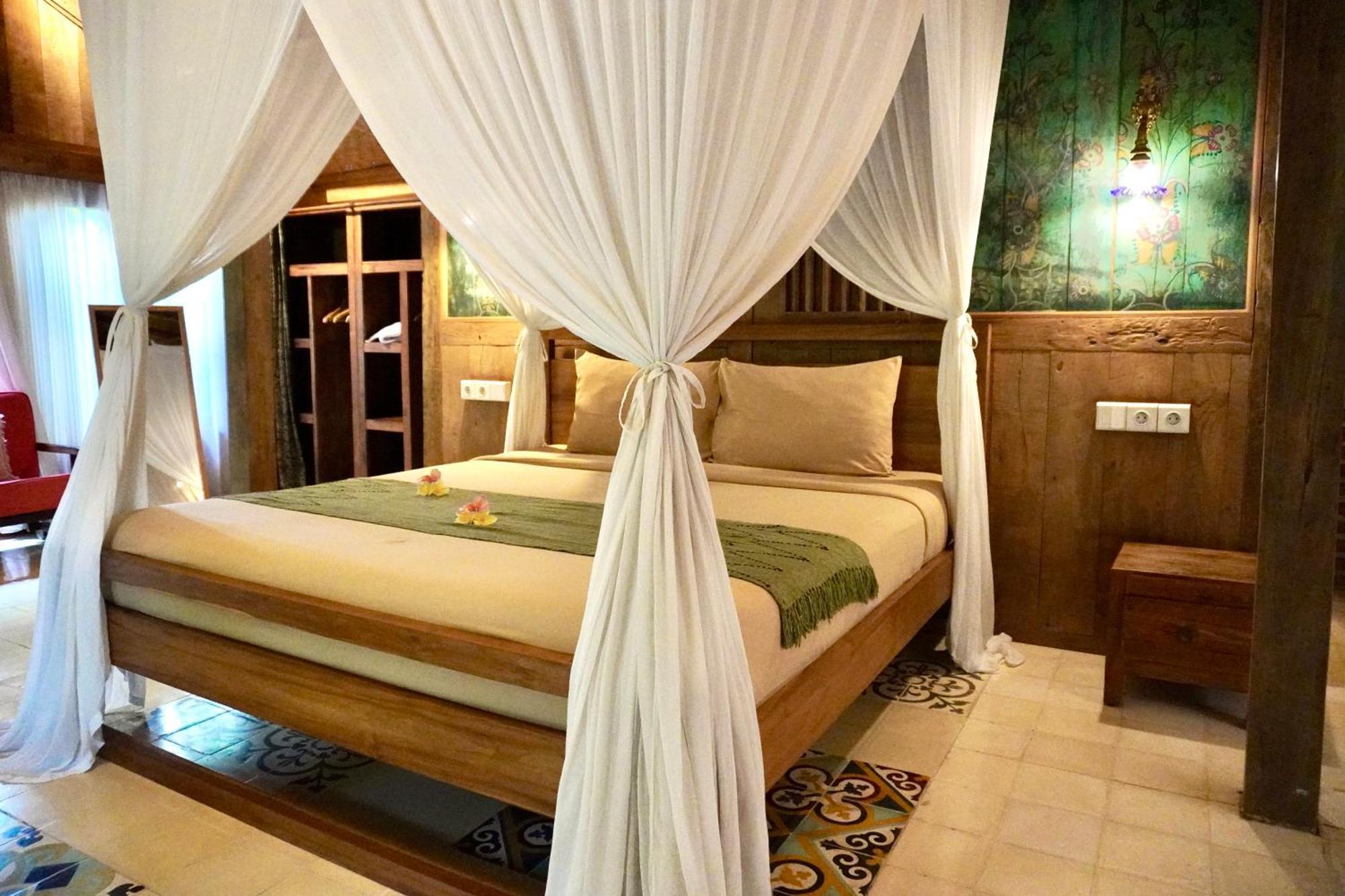 Umakayu Joglo Villa Canggu - Boutique Hotel Ngoại thất bức ảnh
