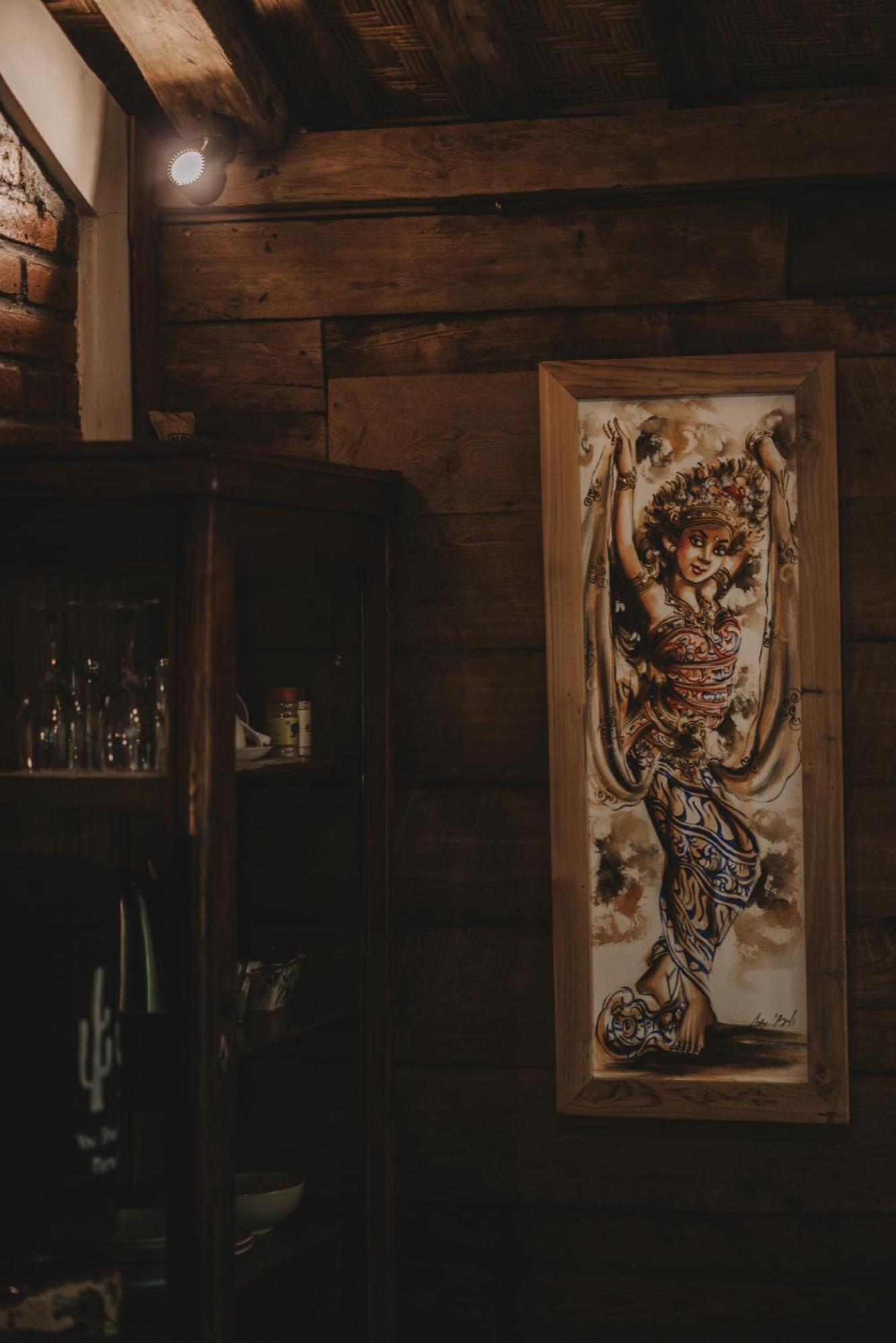 Umakayu Joglo Villa Canggu - Boutique Hotel Ngoại thất bức ảnh
